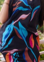 Robe d’Été Fluide et Opaque : Le Look Tropical Chic - Midnight Black - Image 2